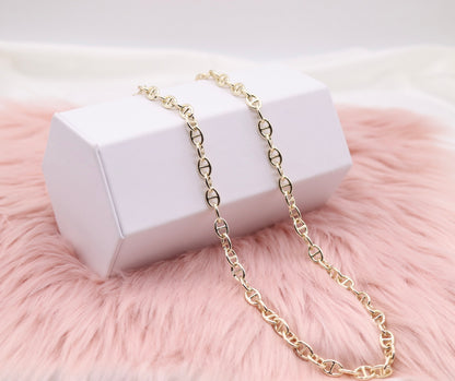 Long Gold Mariner Linked Chain Necklace