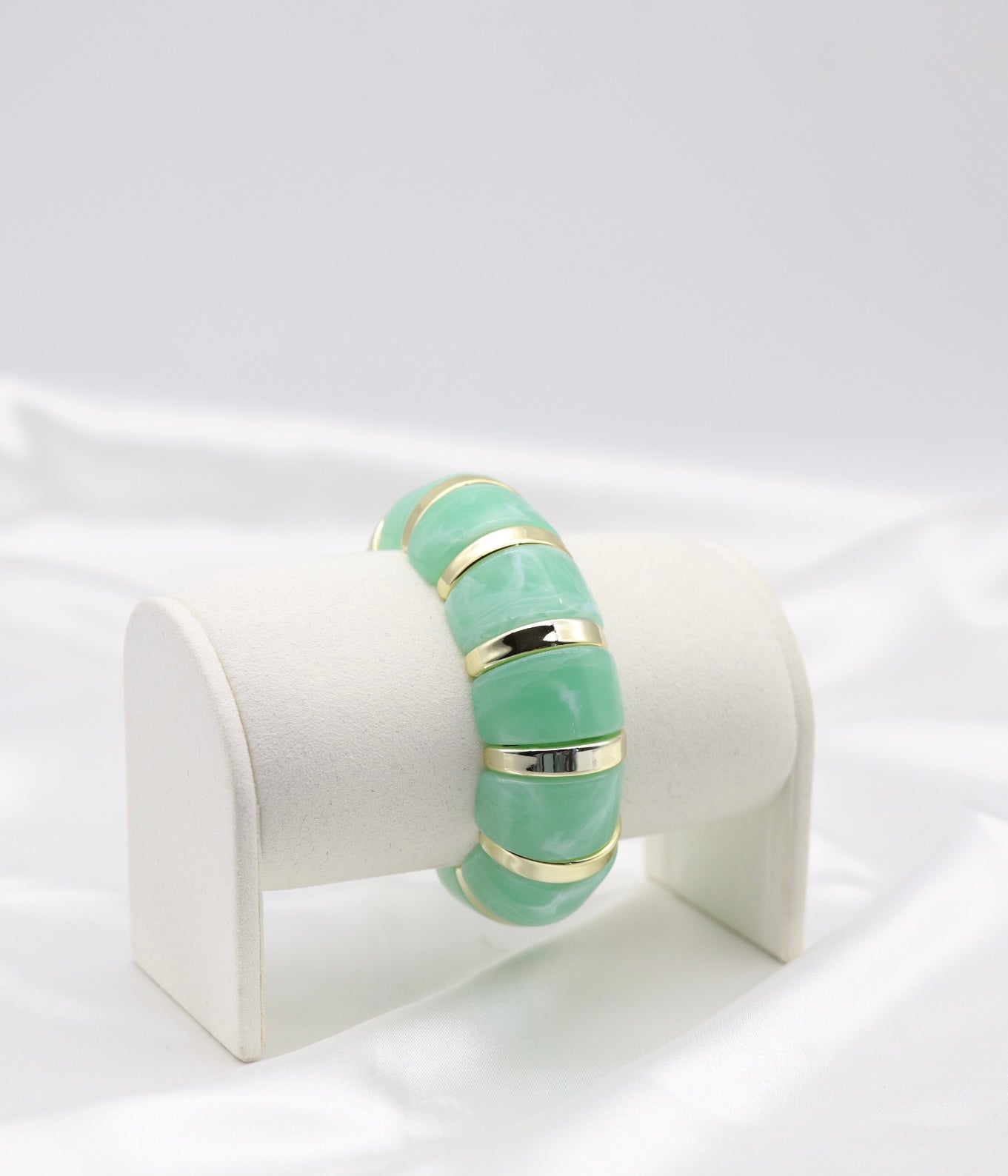 Mint Green Marble Stretch Bracelet with Polished Gold Accents
