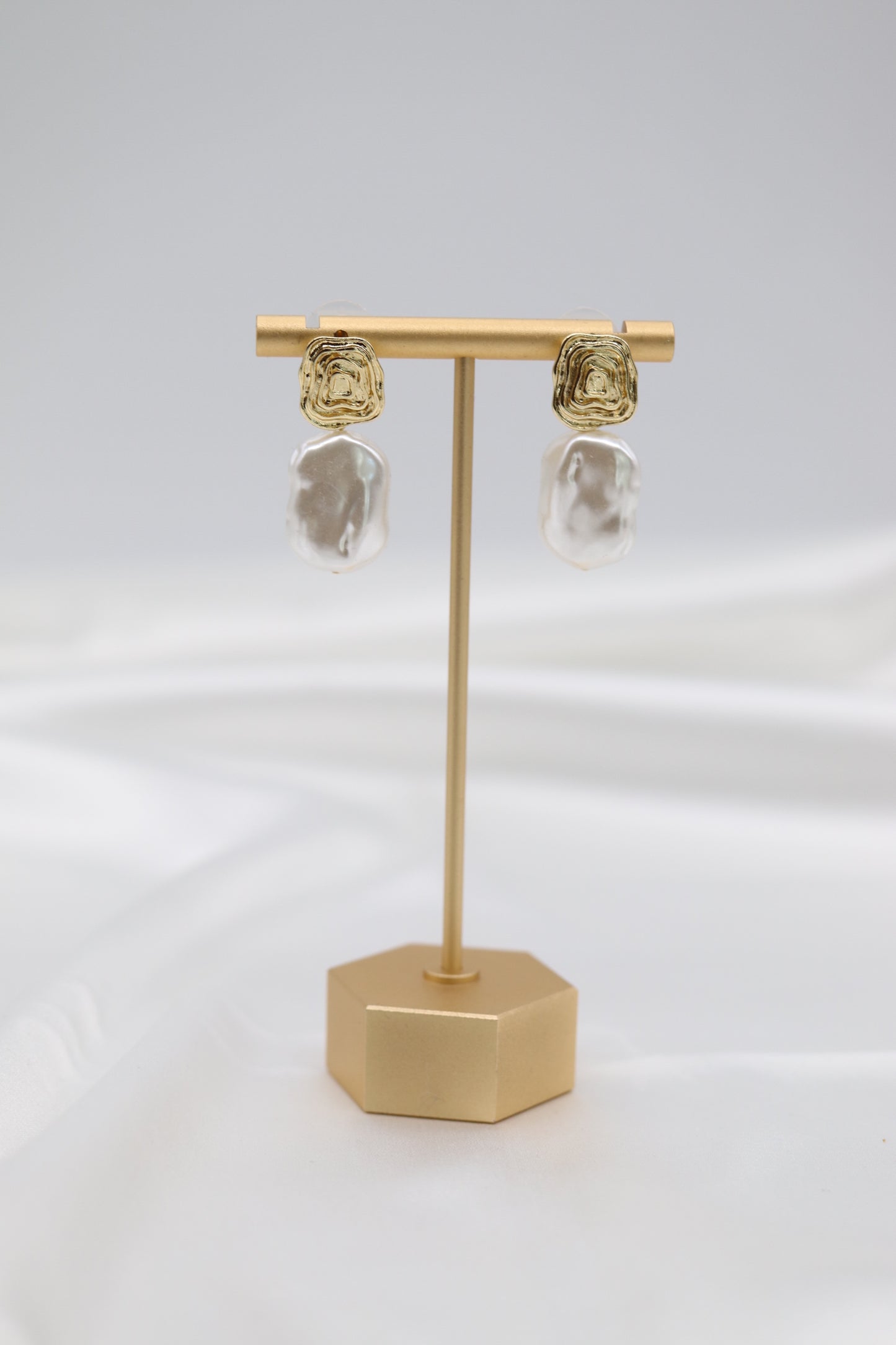 Gold Baroque Pearl Drop Jewelry Stud Earrings