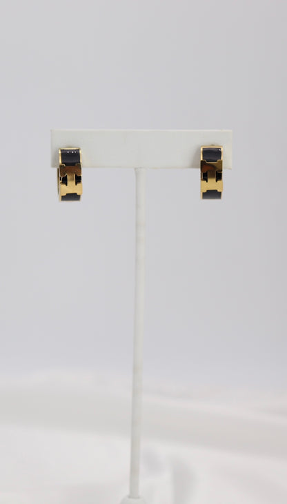 Black Enamel Gold Huggie Hoop Earrings – Sleek Modern Mini Hoops