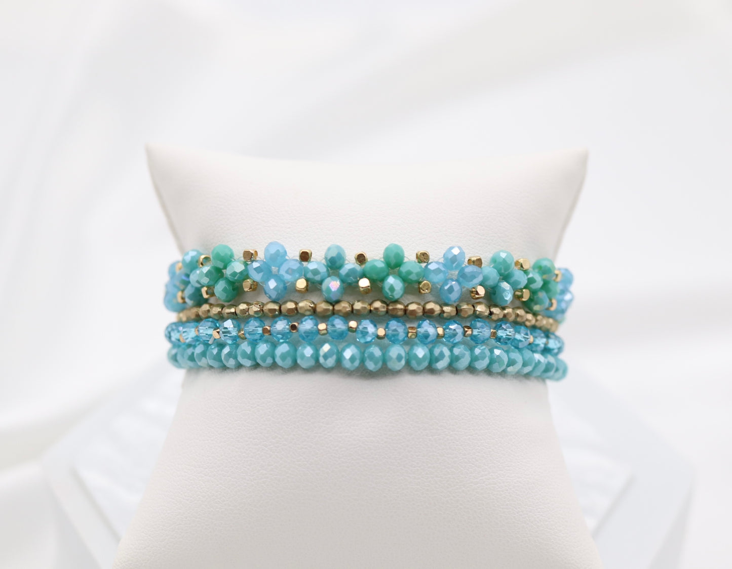 Gold Blue Flower Bead Bracelet Set