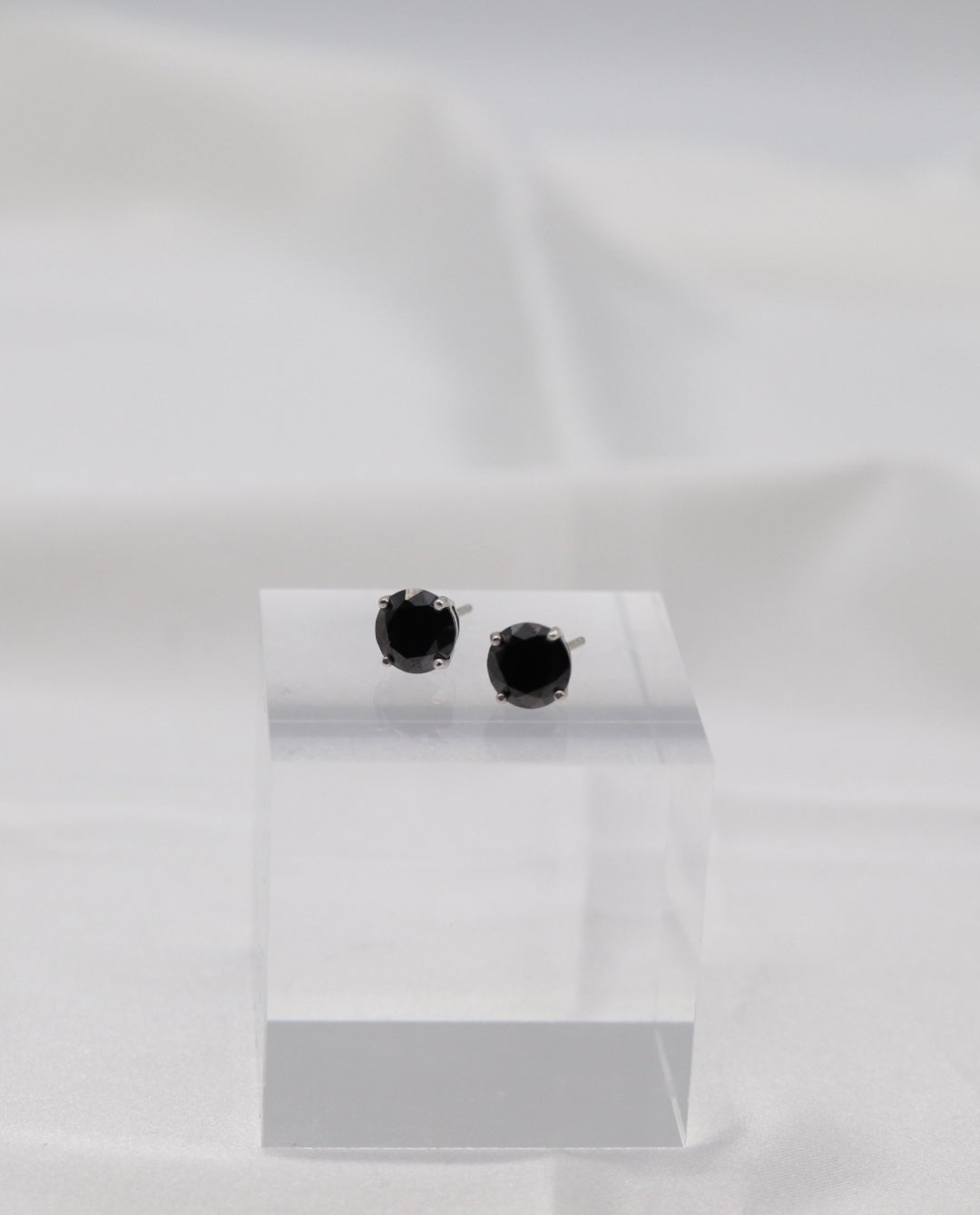 Midnight Black Crystal Stud Earrings – Classic Round Solitaire Studs