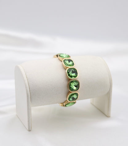 Peridot Green Crystal & Gold Stretch Bracelet