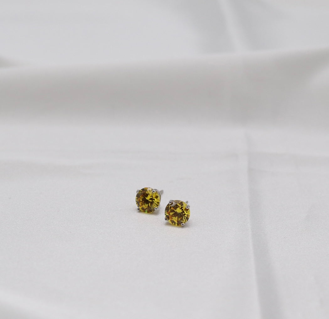 Golden Yellow Crystal Stud Earrings – Classic Round Solitaire Studs