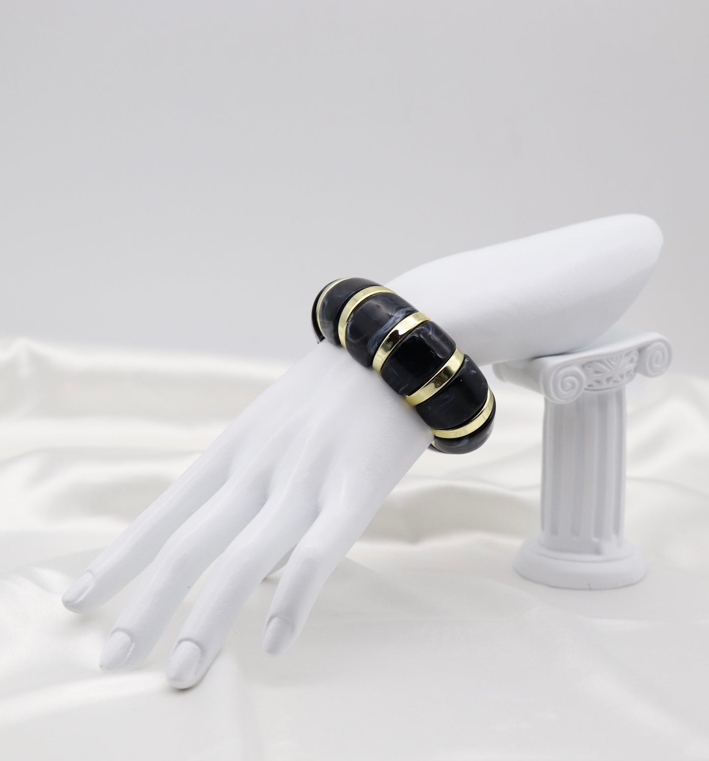 Charcoal Marble Stretch Bracelet with Polished Gold Accents