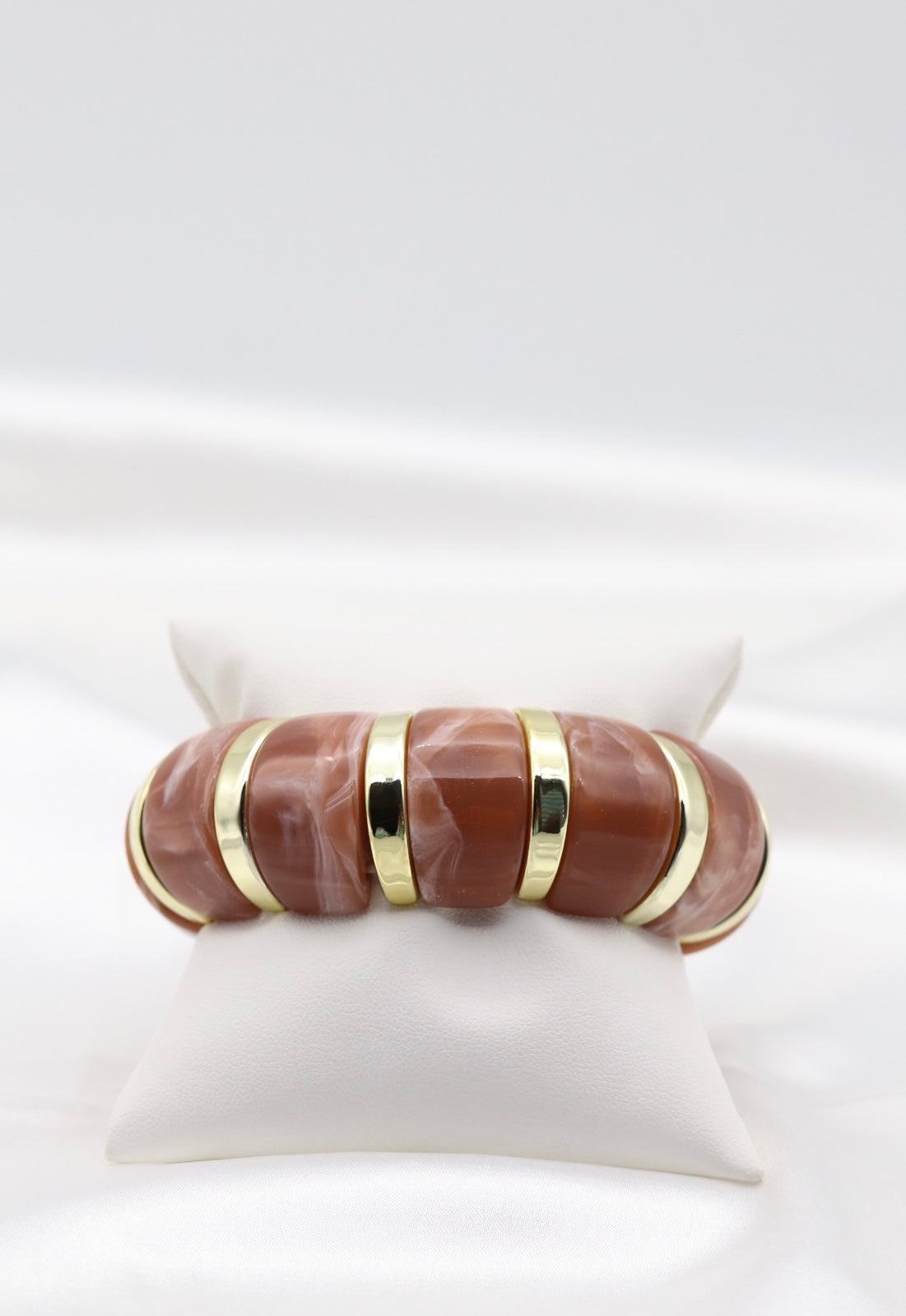 Terracotta Marble Stretch Bracelet with Polished Gold Accents