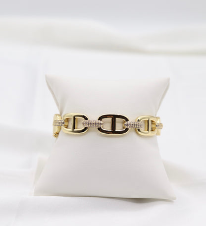 Gold Pavé Link Bracelet – Elegant Modern Chain Design