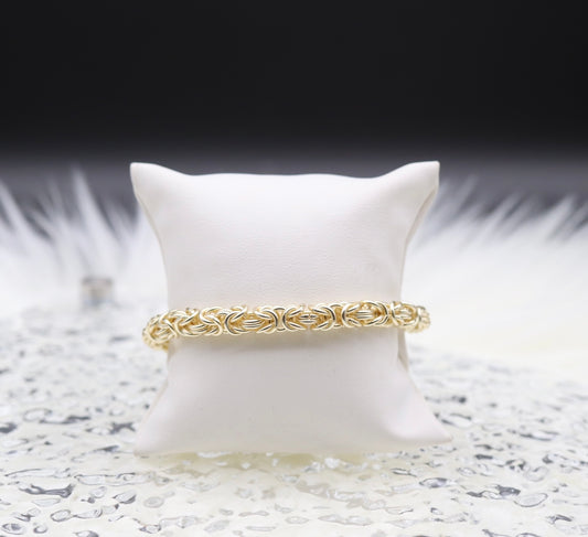 Twisted Chain Bracelet, Matte Gold
