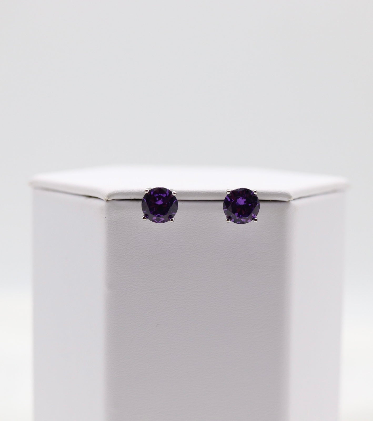 Royal Purple Crystal Stud Earrings – Classic Round Solitaire Studs