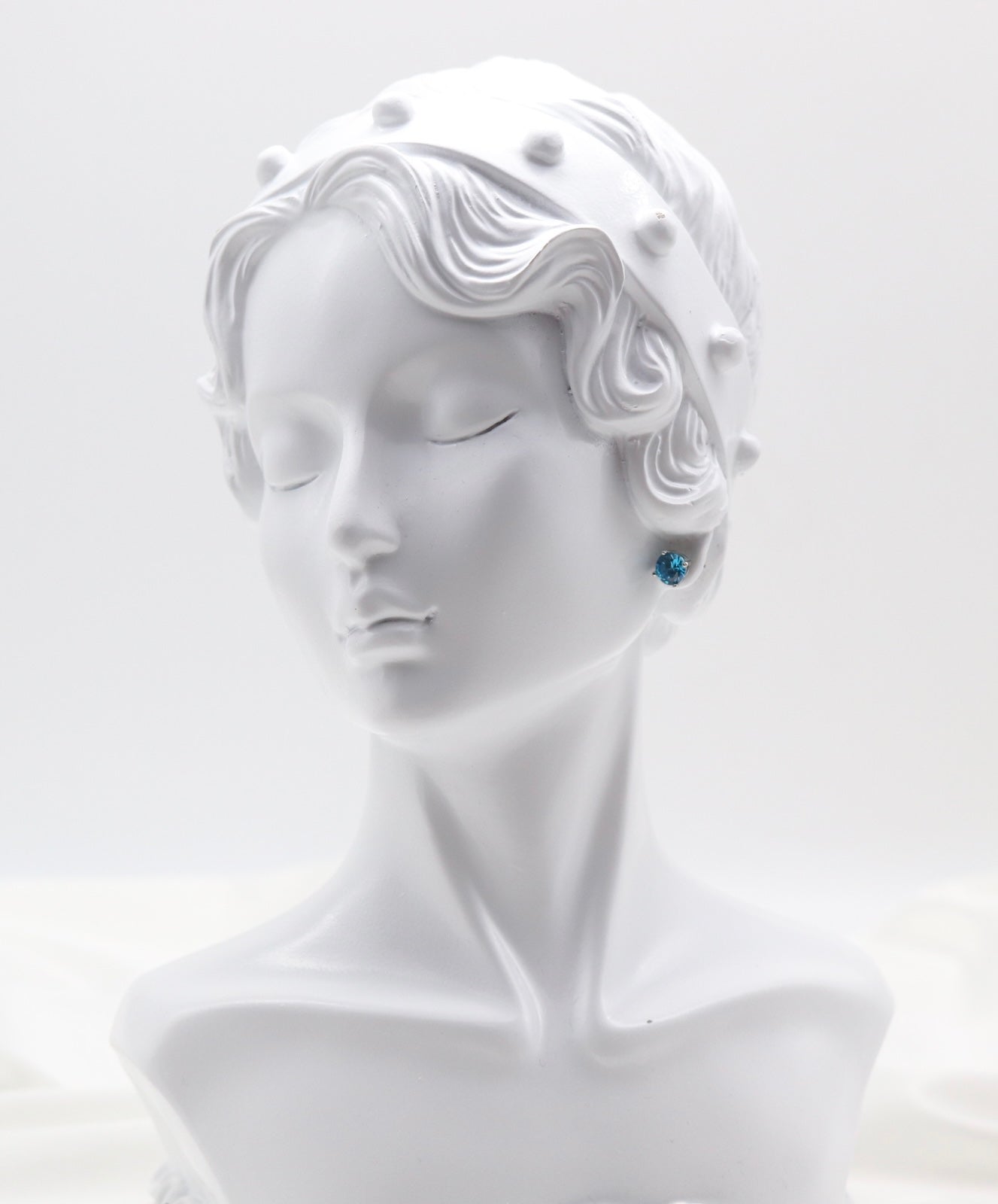 Teal Blue Crystal Stud Earrings – Small Round Solitaire Studs