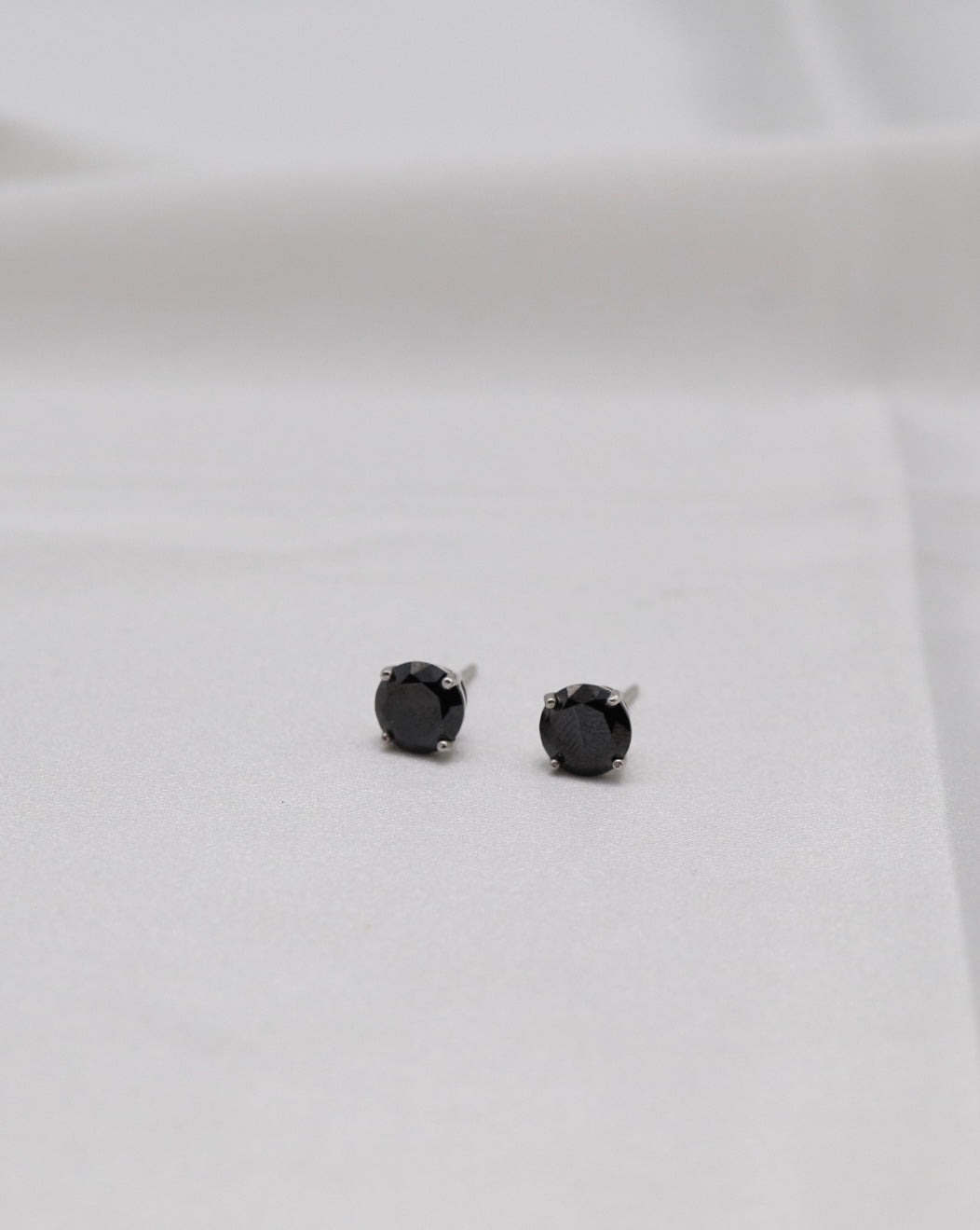 Midnight Black Crystal Stud Earrings – Classic Round Solitaire Studs