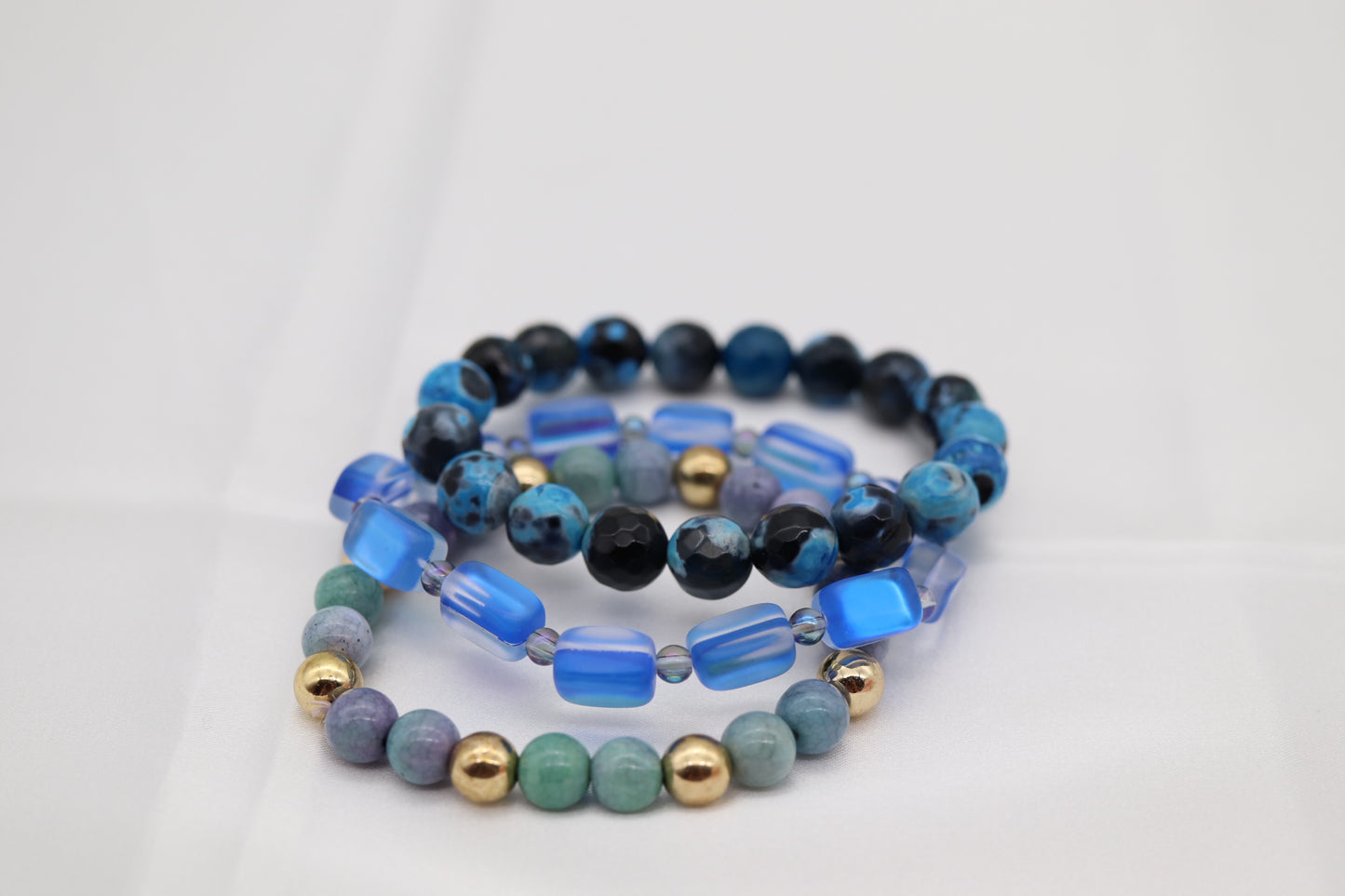 Blue Iridescent Marble Bead Bracelet