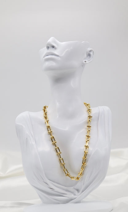 U-Link Chain Necklace