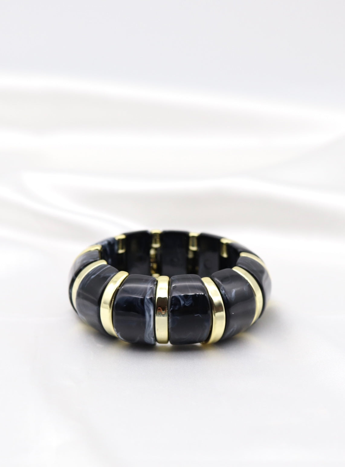 Charcoal Marble Stretch Bracelet with Polished Gold Accents