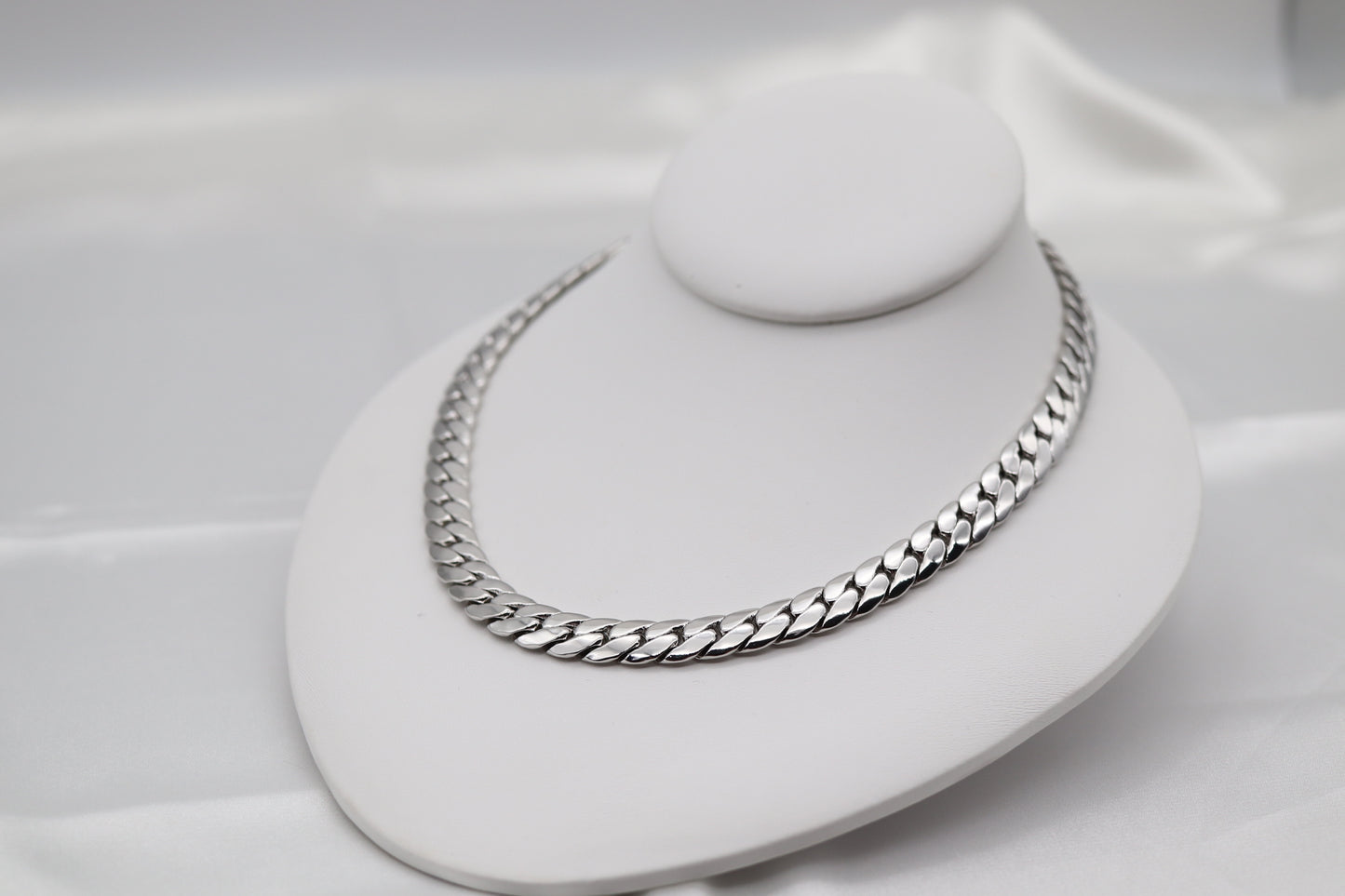 Silver Cubin Link Necklace