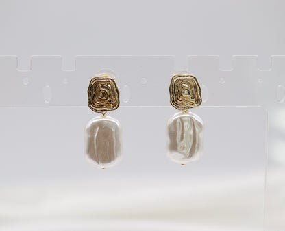 Gold Baroque Pearl Drop Jewelry Stud Earrings