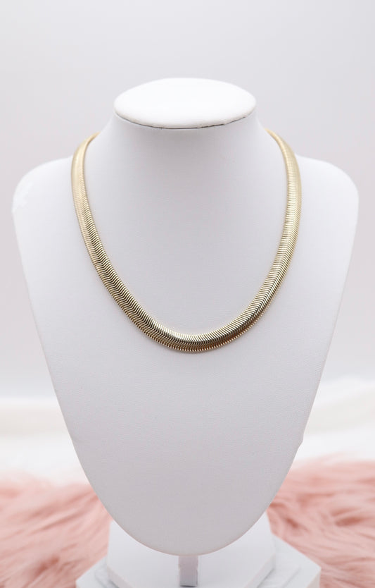 Thick Herringbone Necklace Gold
