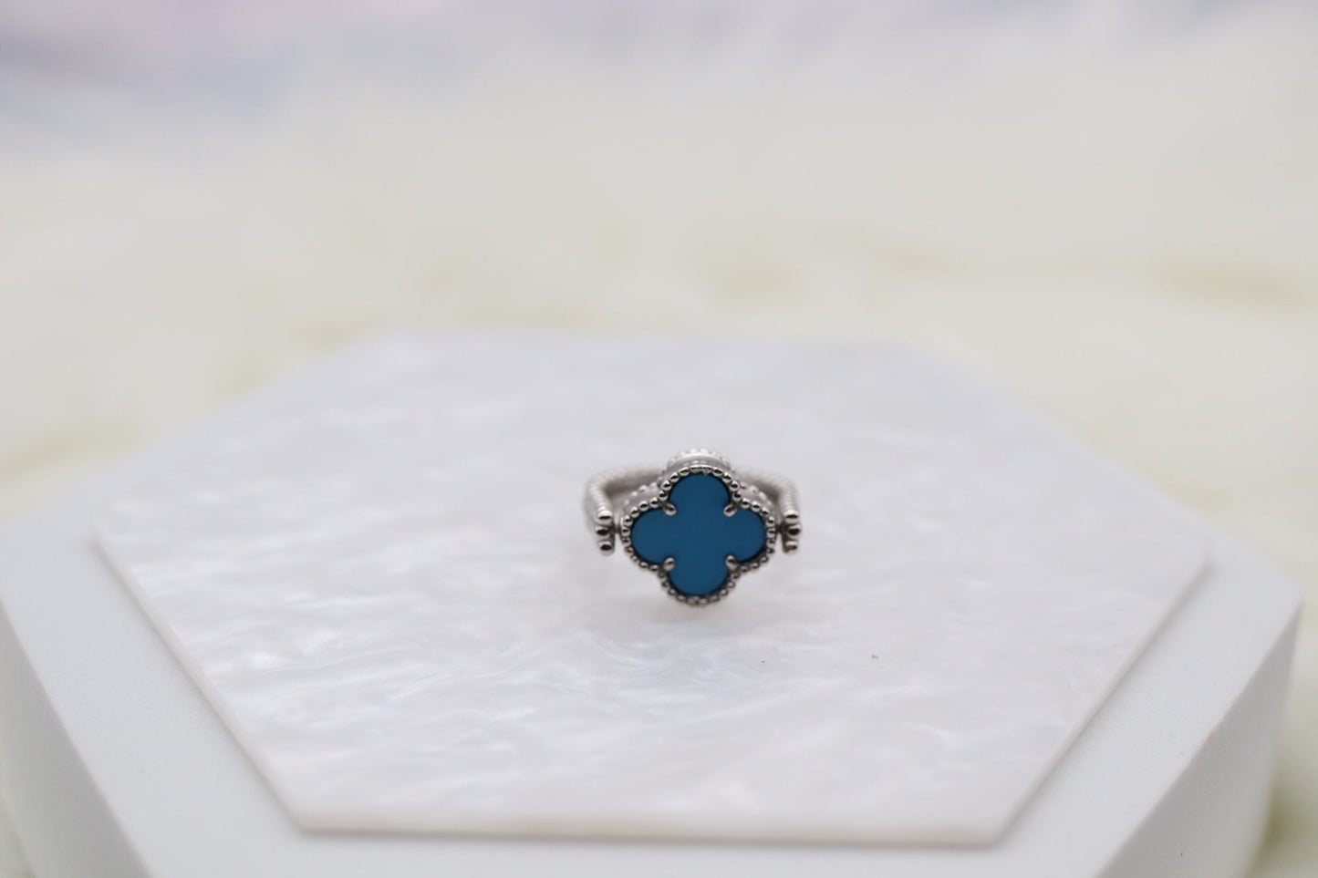 Light Blue Clover Silver Reversible Ring - Size 8