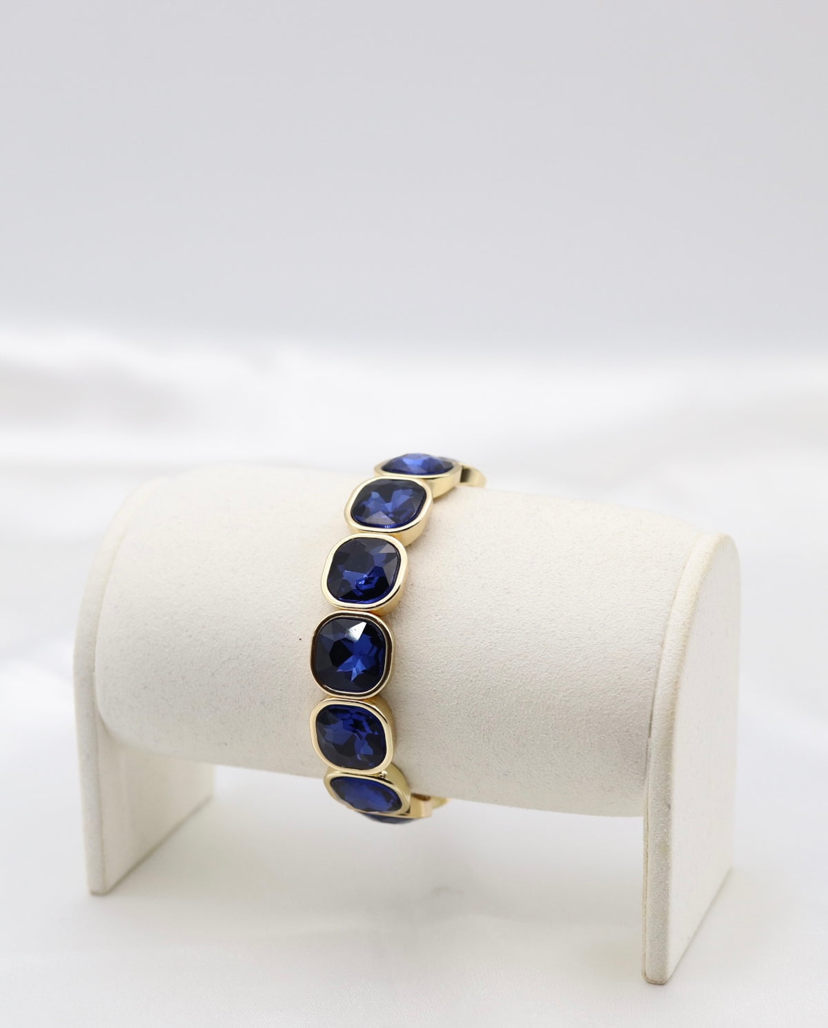 Sapphire Blue Crystal & Gold Stretch Bracelet