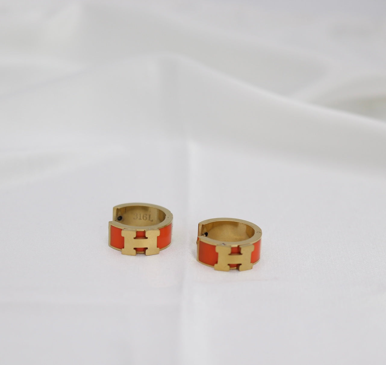 Orange Enamel Gold Huggie Hoop Earrings – Bold Modern Mini Hoops