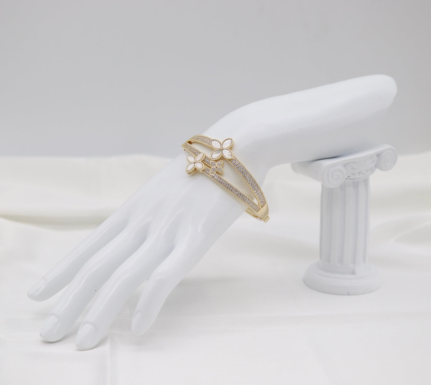 Gold Clover Pavé Double-Band Bangle Bracelet