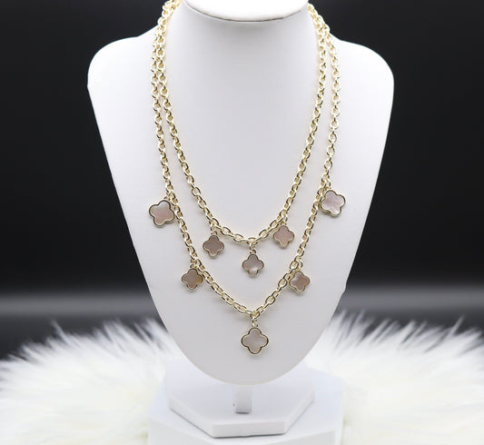 Clover Necklace - Pearl Clover Design