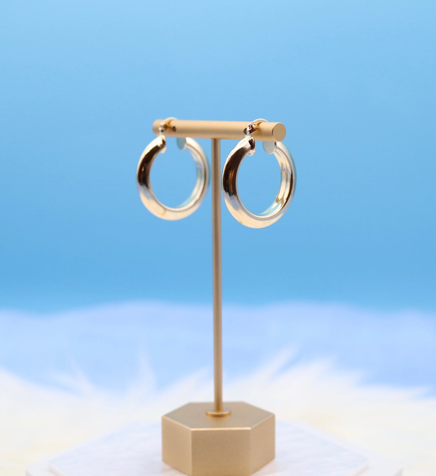 Medium Solid Gold Hoop Earrings