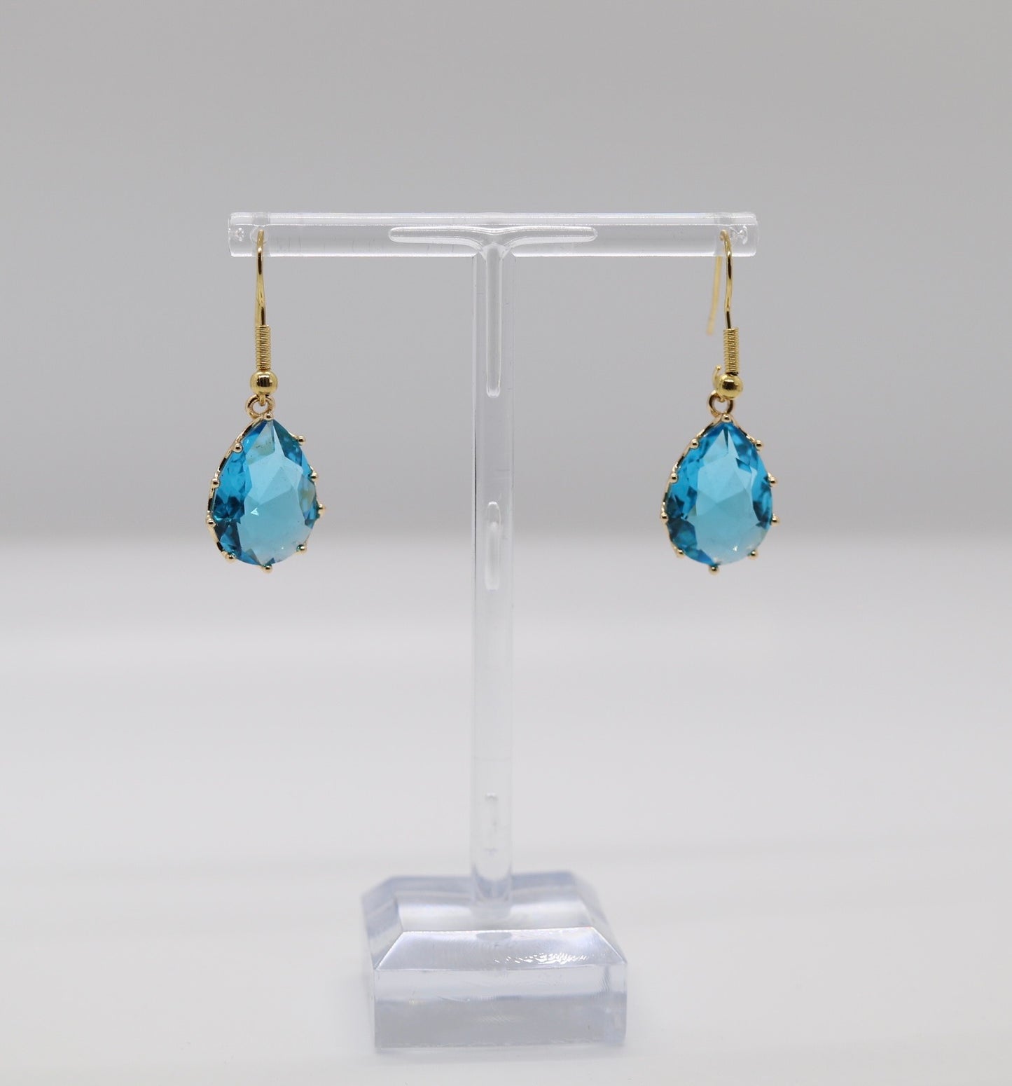 Exquisite Aquamarine Teardrop Earrings