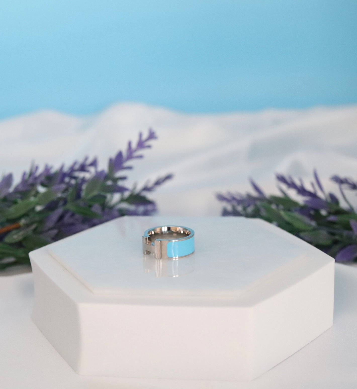 Turquoise Luxury Ring (Size 6)