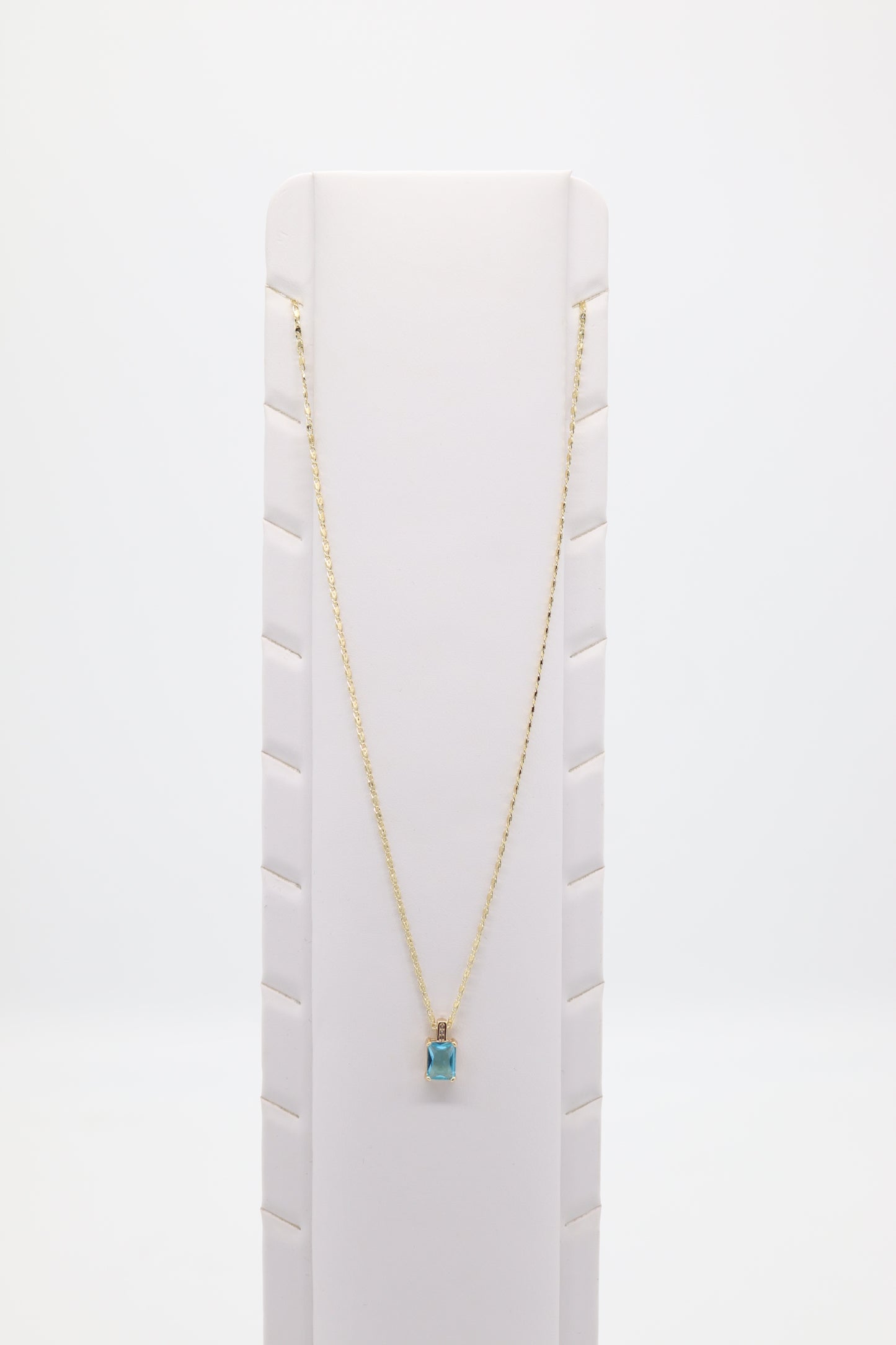 Aquamarine Zircon Gemstone Pendant Diamond Necklace