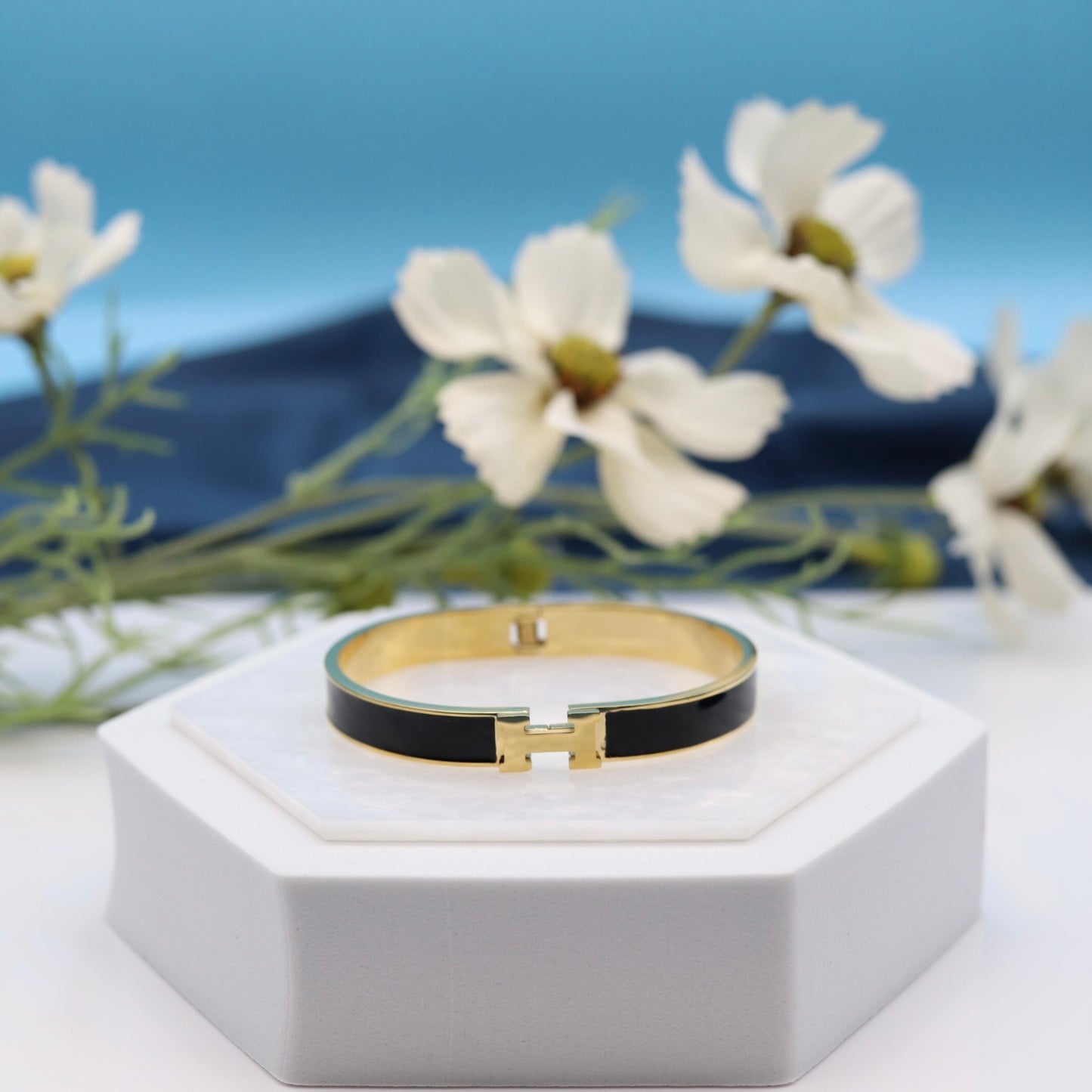 Small Black Luxury Gold Bangle Bracelet