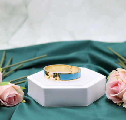 Caribbean Blue Luxury Gold H-Bangle Hinged Bracelet