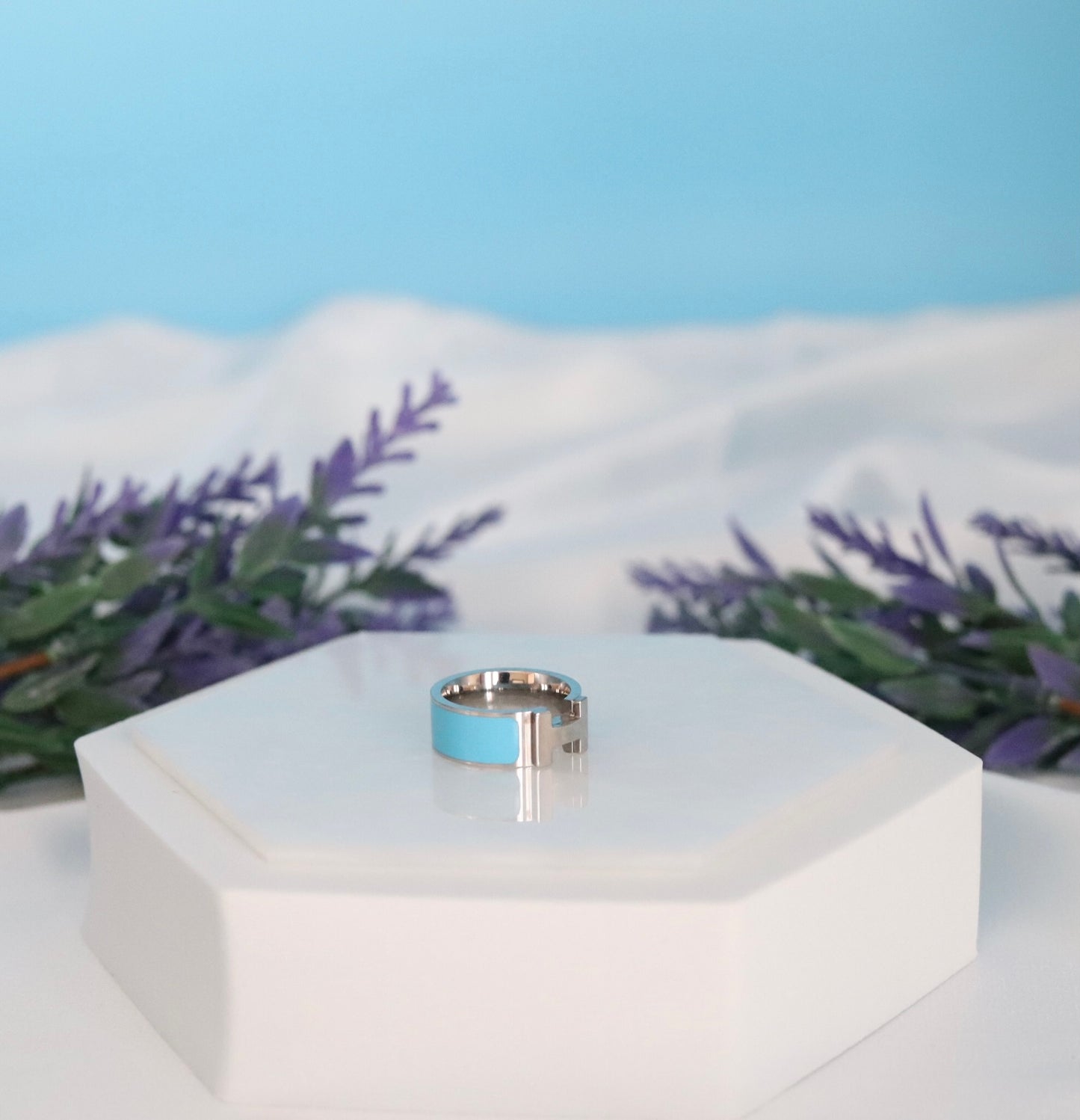 Turquoise Luxury Ring (Size 6)