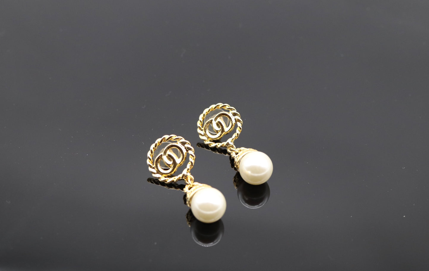 Rich Gold Woven Circle Pearl Big Earrings