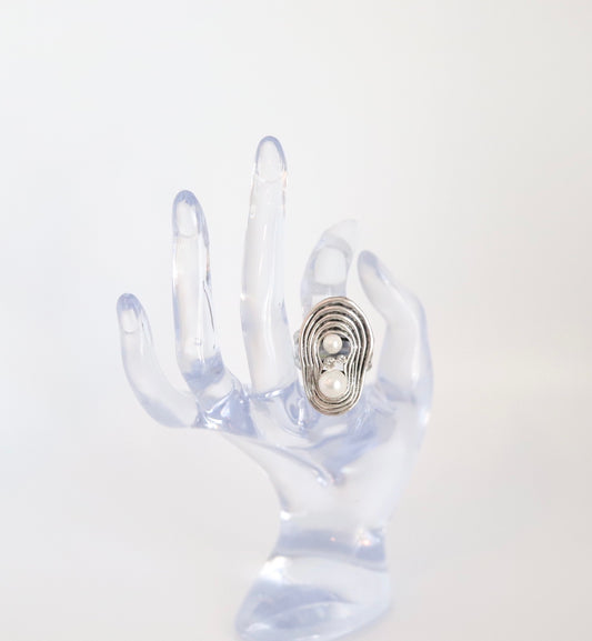 Silver Shell Pearl  Elastic Ring
